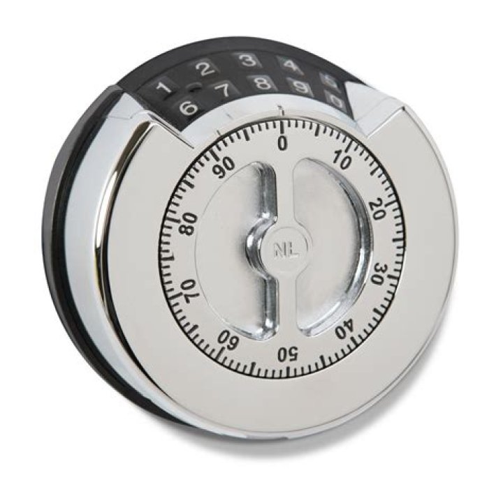 Are dial combination locks safe?