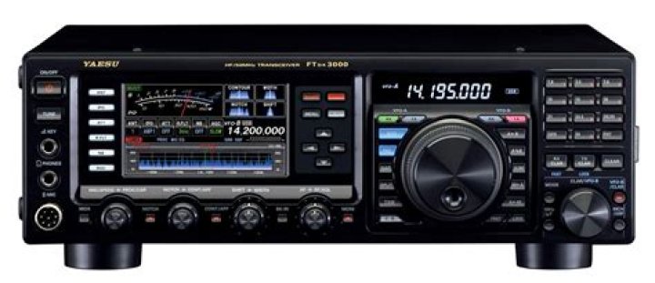 Are there any fixed bands on the Yaesu ftdx-3000?