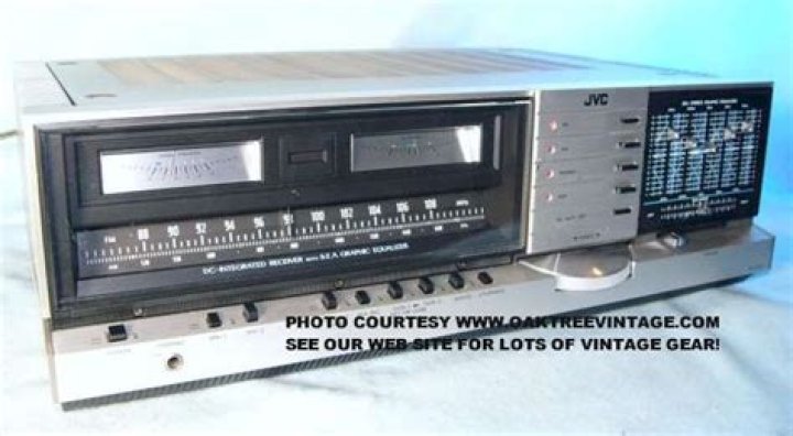 Are there any vintage JVC stereo receivers for sale?