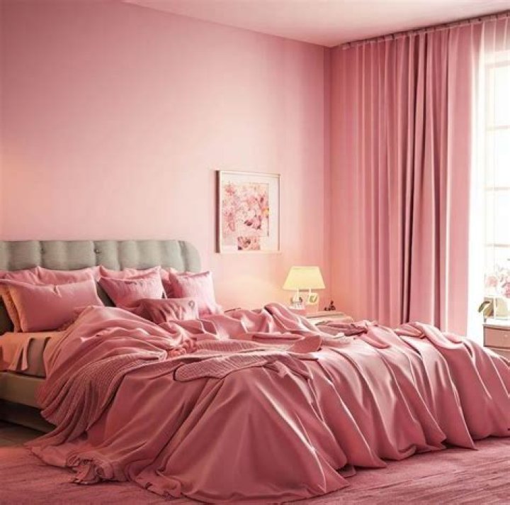 Can a man have a pink room?