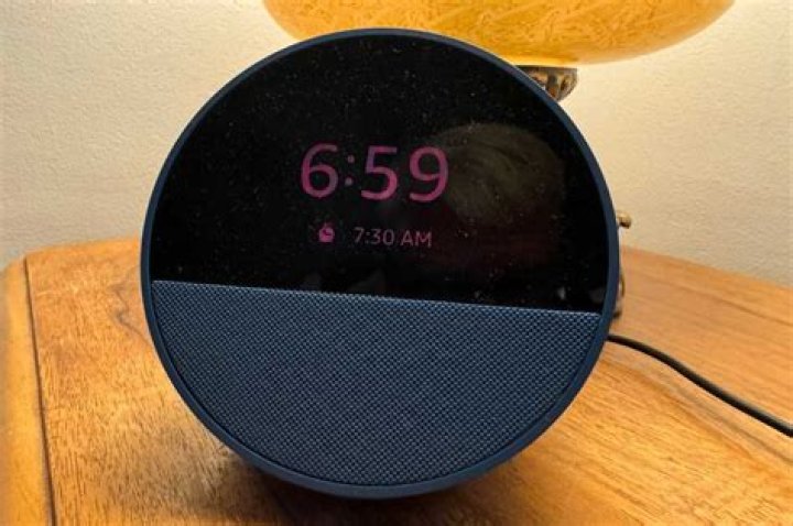 Can Echo Spot be used as an alarm clock?