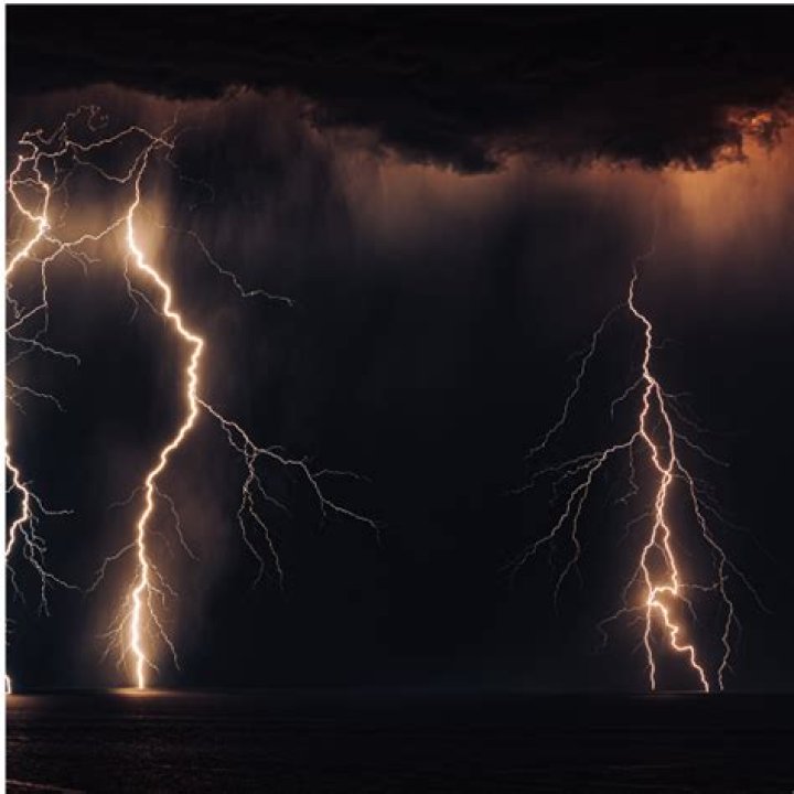 Can power cuts damage PC?