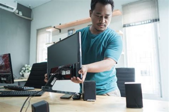 Can you power a monitor without a power cord?