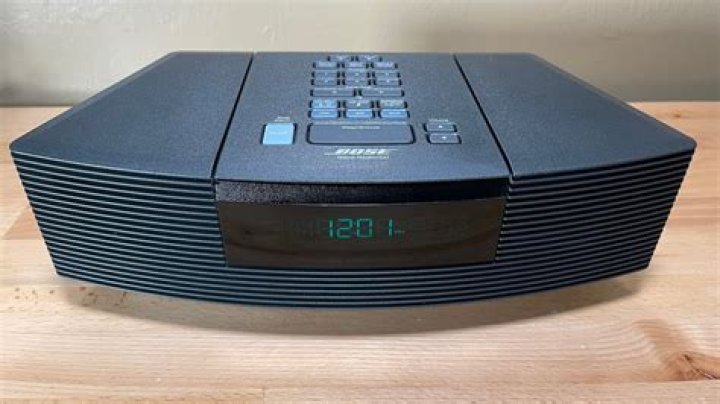 Can you use a CD player with a Bose Wave Radio?