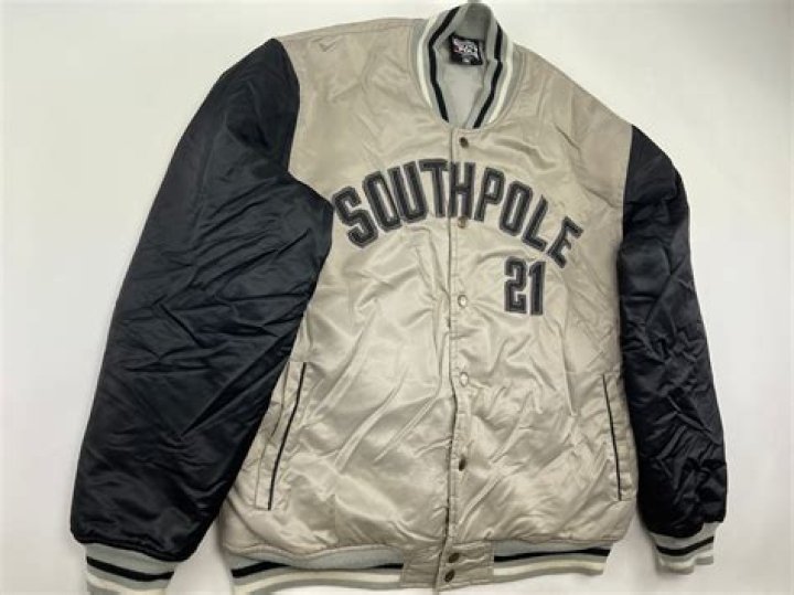 Did South Pole clothing go out of business?