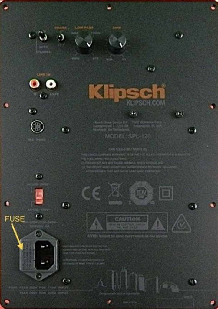 Do Klipsch speakers have fuses?