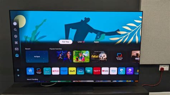 Do Samsung TVS have built in speakers?