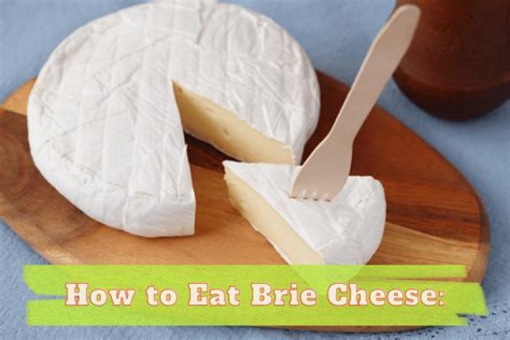 Do you eat the casing of Brie cheese?