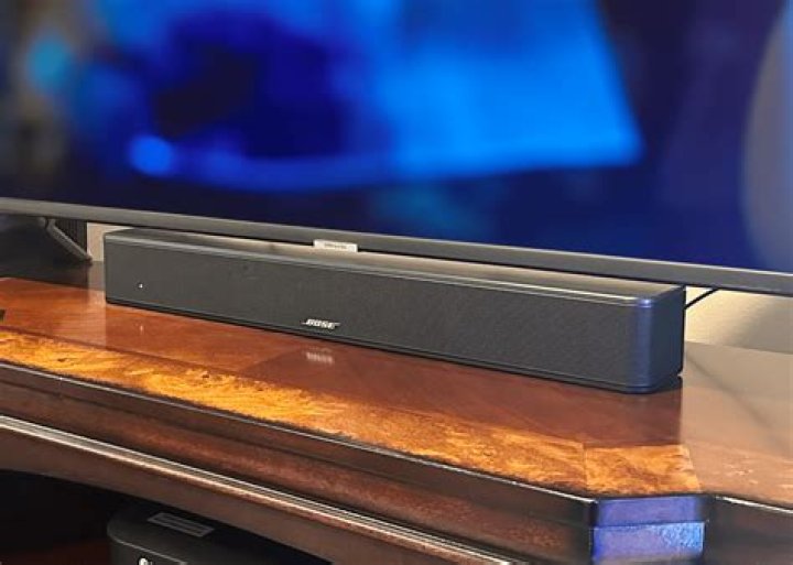 Does Bose Solo soundbar have Bluetooth?