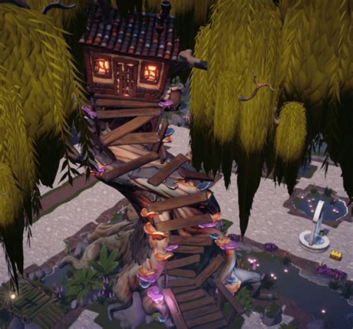 How big is the tree house on made with Happy?