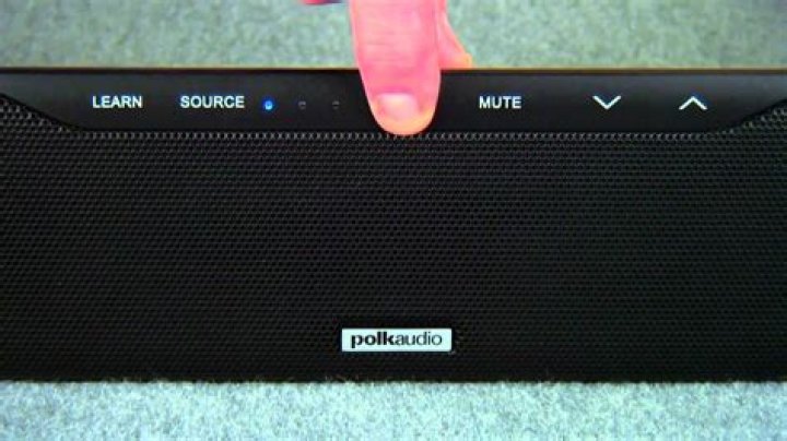 How can I get my Polk sound bar to work?