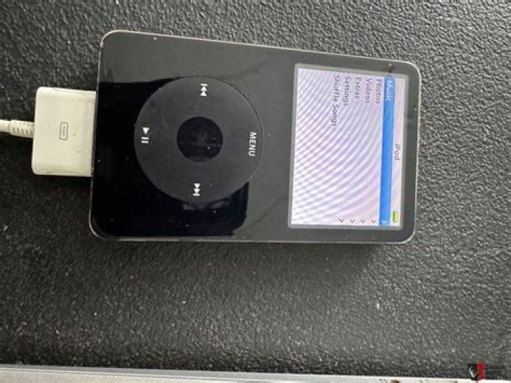 How can I use my Bose sound dock on my iPod?
