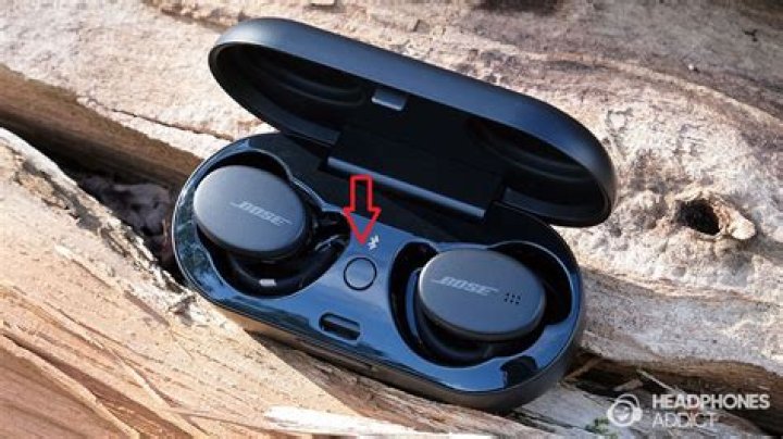 How do I forget a device on my Bose Bluetooth?