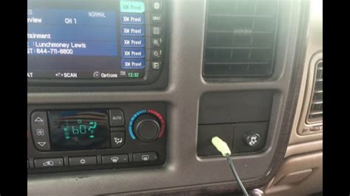 How do I get my AUX button to work?