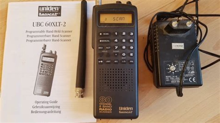 How do I program my Uniden radio scanner?