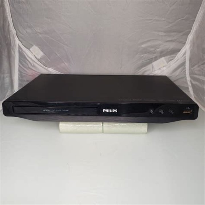 How do I reset my Philips DVD player?
