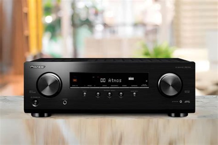 How do I reset my Pioneer receiver lx104?