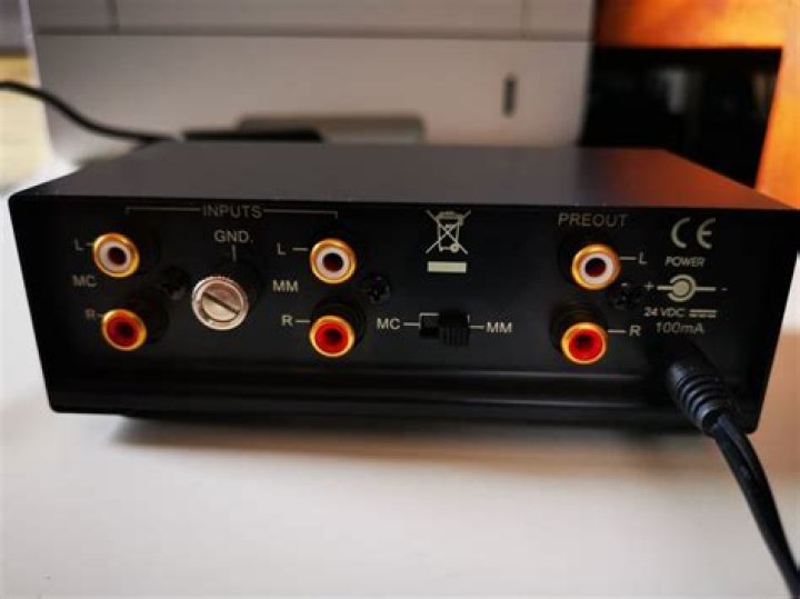 How do I set up my NAD phono preamp?