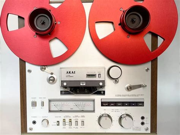 How do I transfer a reel to reel tape to a CD?