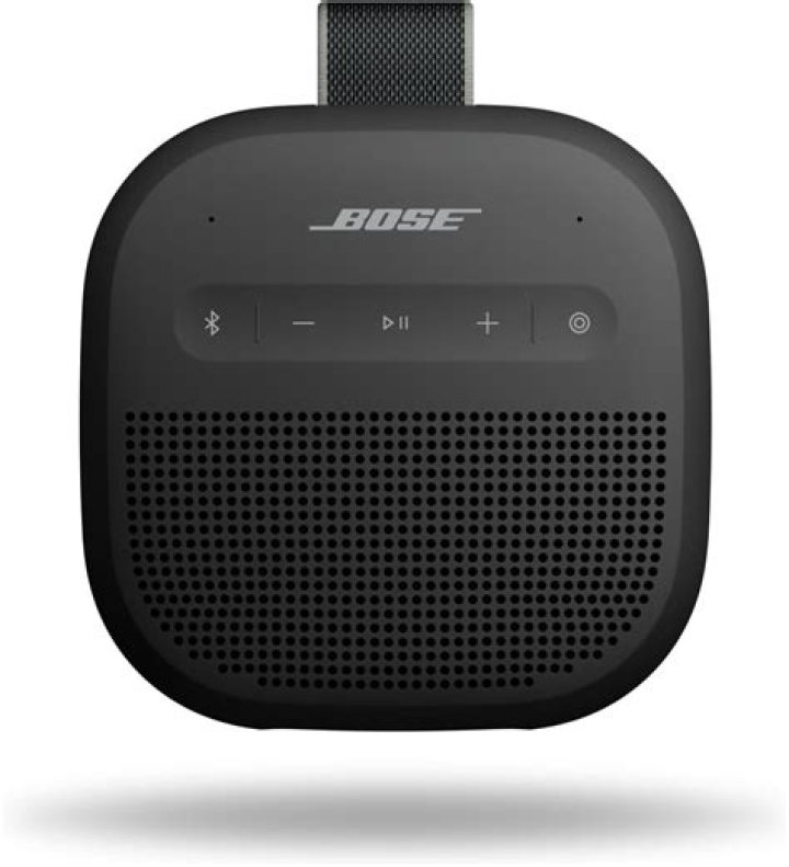 How do you answer a call on a Bose SoundLink Micro?