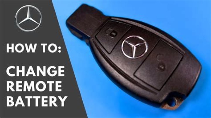 How do you change the battery in a VISTA system?