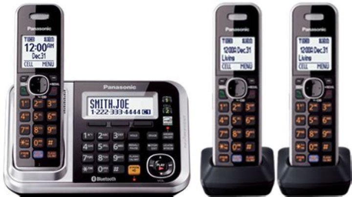How do you pair a Panasonic cell phone?