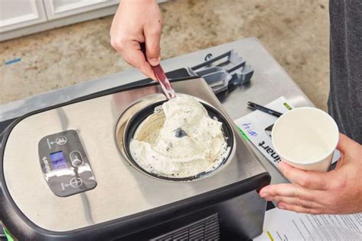 How does ice and salt make ice cream?