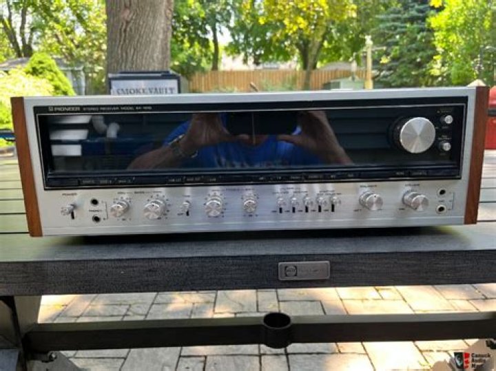 How many Watts Does a pioneer SX Stereo receiver have?