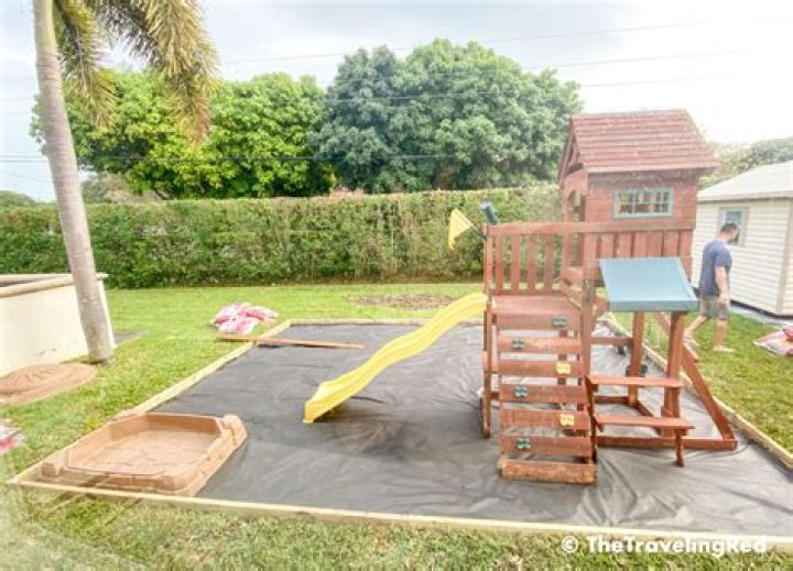 Is lawn material good for summer?