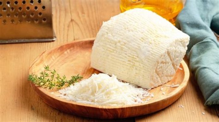 Is ricotta cheese runny?