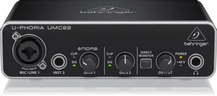 Is the Behringer U-Phoria umc22 an SM-58 audio interface?