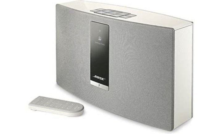 Is the SoundTouch 20 Series III wireless remote control safe?