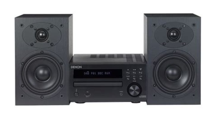 What are the new features of the Denon d-m40dab?