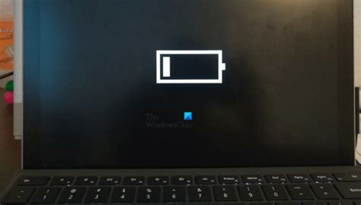 What happens when computer battery is low?