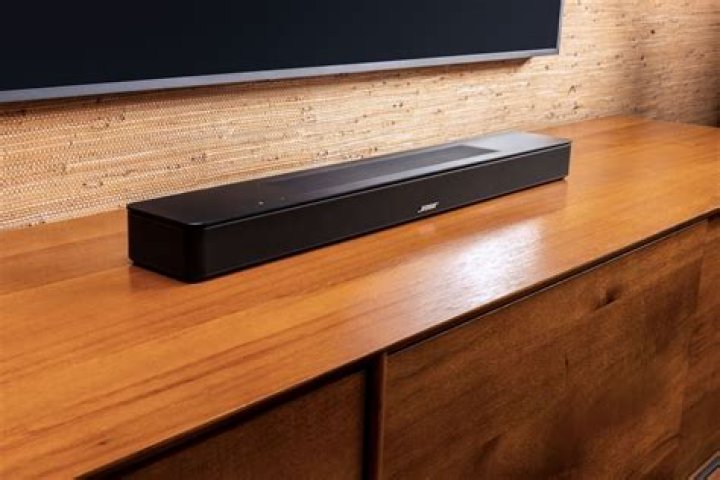 What is dialogue mode on Bose soundbar?