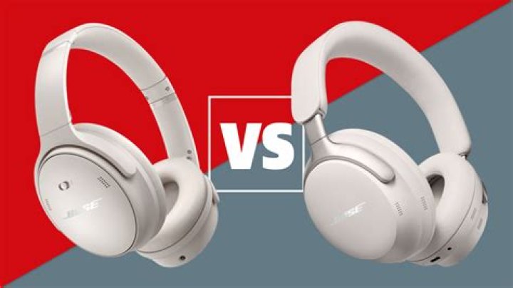 What is the difference between Bose QuietComfort 20 and 20i?