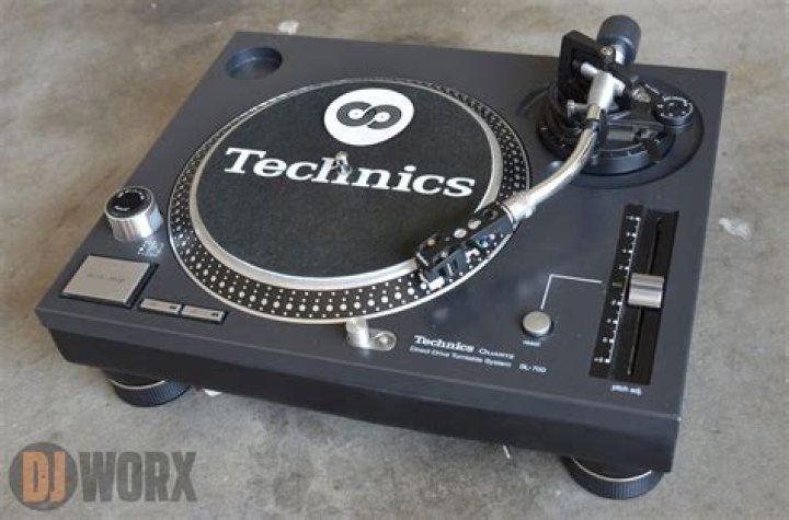 What kind of audio products does Technics make?