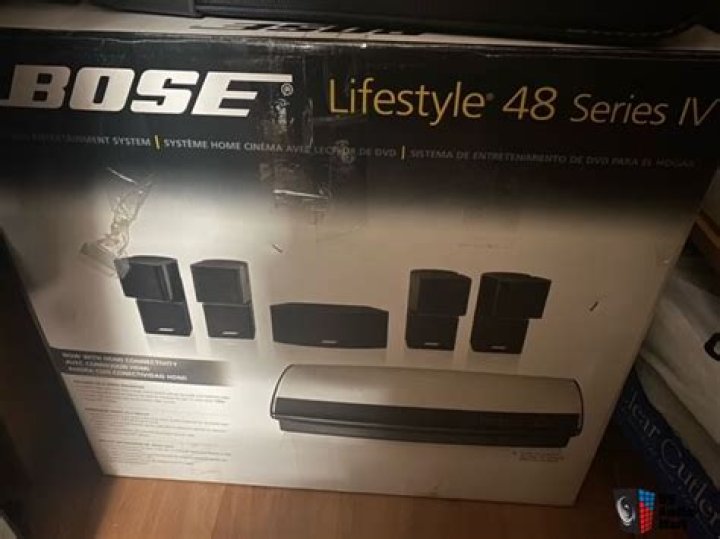 What kind of music does Bose lifestyle 48 play?