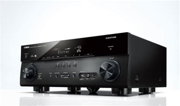What kind of sound does Yamaha RX A740 have?
