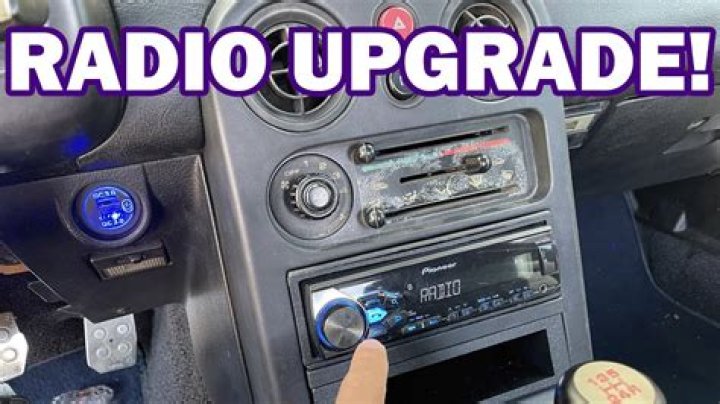 What kind of stereo system does a Mazda Miata have?