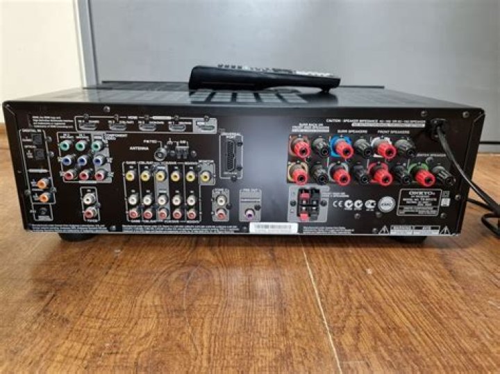 What kind of tuner does the Onkyo tx-sr578 use?