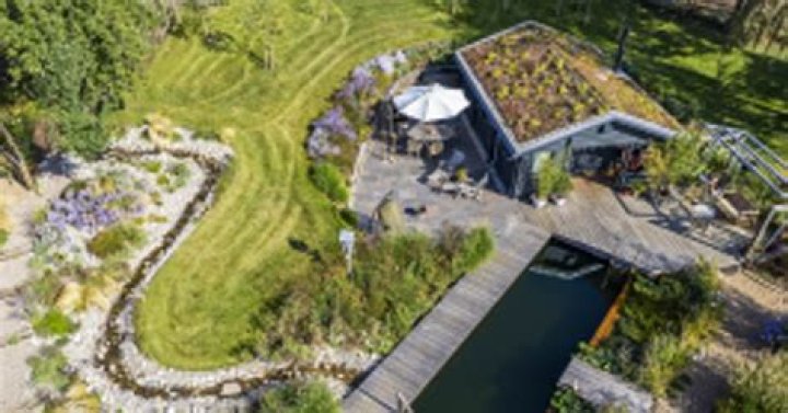 What makes a good landscaper?