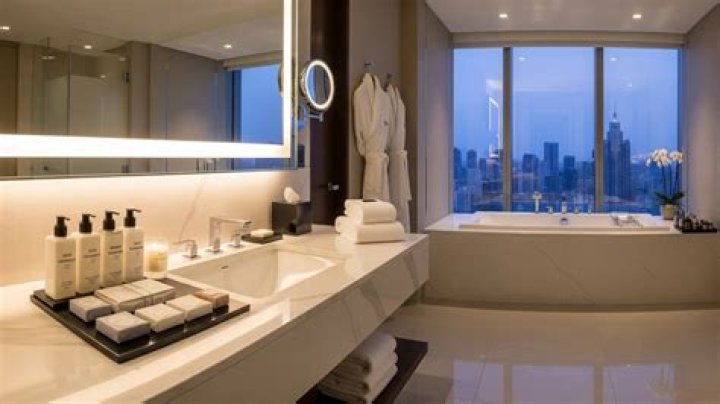 What type of linen do hotels use?