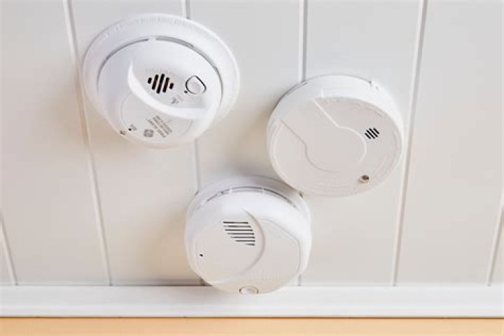 What type of smoke alarm is best for kitchen?