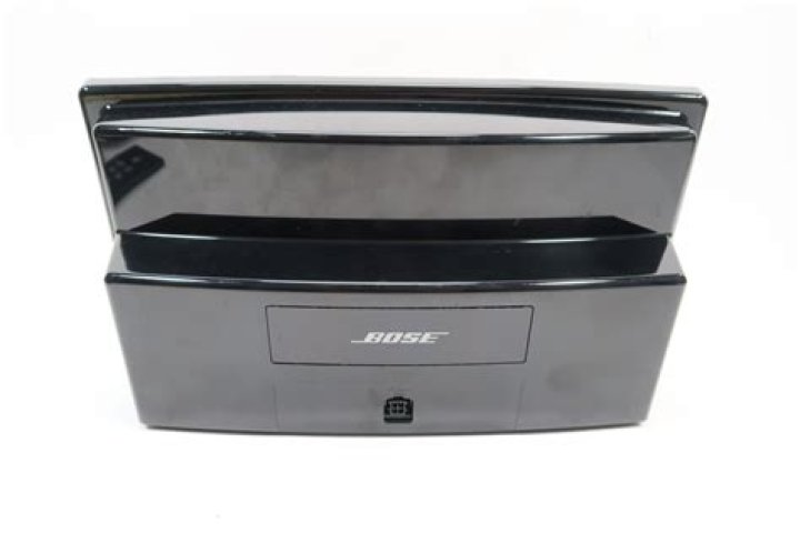 Why does my Bose SoundDock stop playing music?