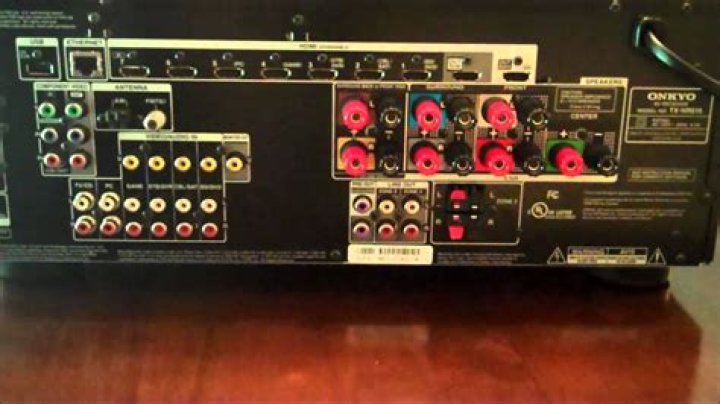Why does my Onkyo tx-nr616 audio not boot up?