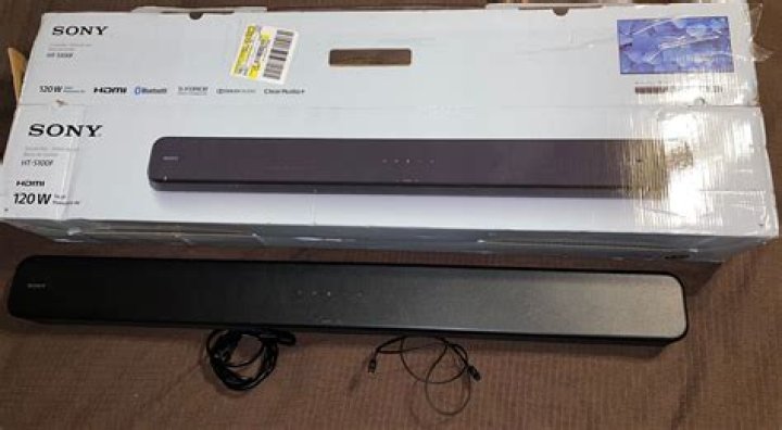 Why is my Sony sound bar going in and out?