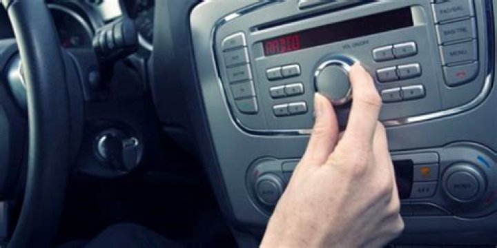 Why is there no sound coming out of my car stereo?