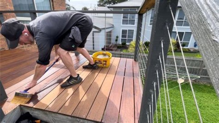 Will Power Washing remove stain from deck?